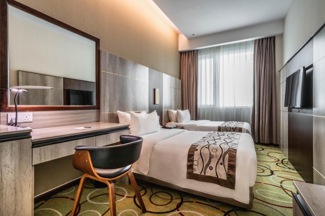 Ano Hotel Мири Екстериор снимка