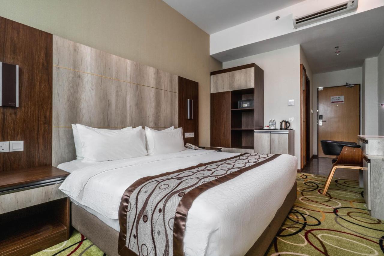 Ano Hotel Мири Екстериор снимка