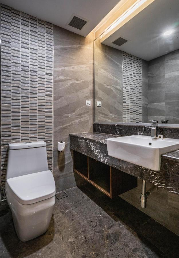 Ano Hotel Мири Екстериор снимка